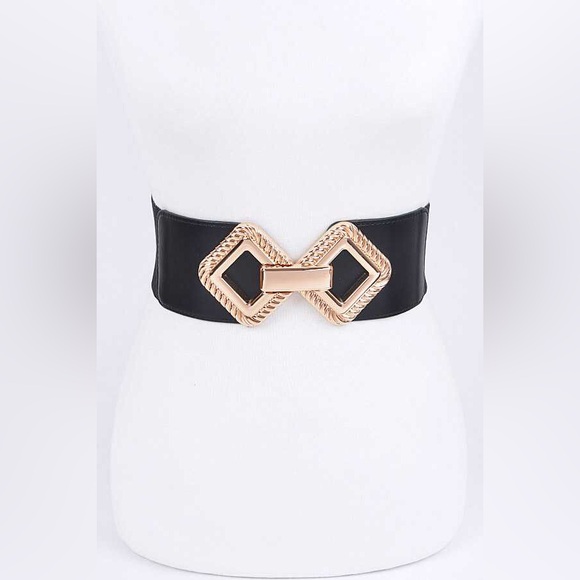 Plus Size Chunky Elastic Statement Belt - Picture 2 of 5